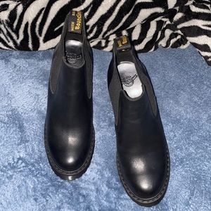 Dr Martens Magdalena boots